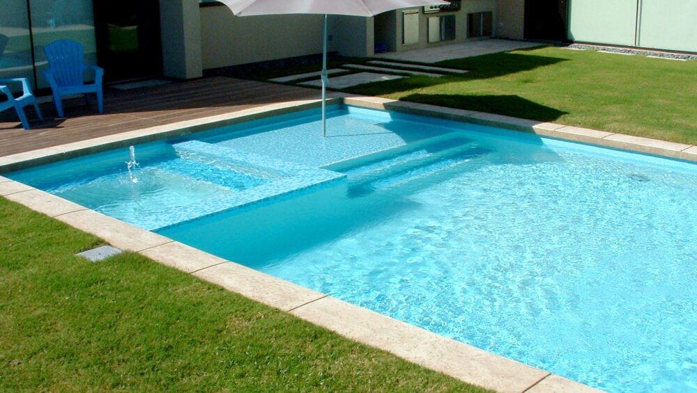 Piscina e risparmio idrico
